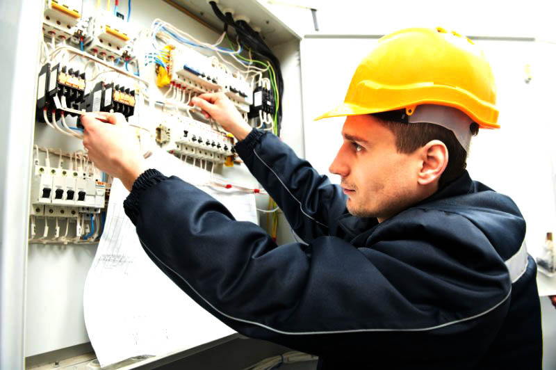 فني كهربائي الوفره 66276026